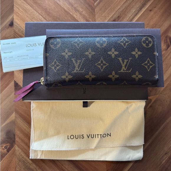 Louis Vuitton Handbags - Authentic Louis Vuitton Monogram Clemence Wallet - Fuchsia